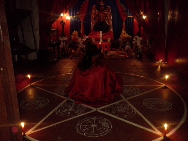 Templo de Lucifer Rituais e Serviços de Amarração Amorosa Limpeza Espiritual Abertura de Caminhos e Ritual de Pactuação