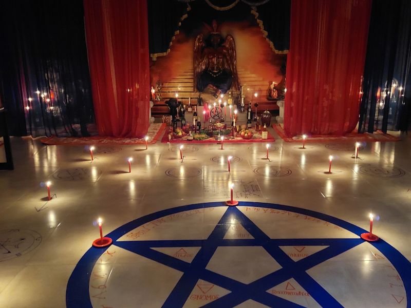 Templo de Lucifer Rituais e Serviços de Amarração Amorosa Limpeza Espiritual Abertura de Caminhos e Ritual de Pactuação