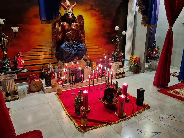 Templo de Lucifer Rituais e Serviços de Amarração Amorosa Limpeza Espiritual Abertura de Caminhos e Ritual de Pactuação